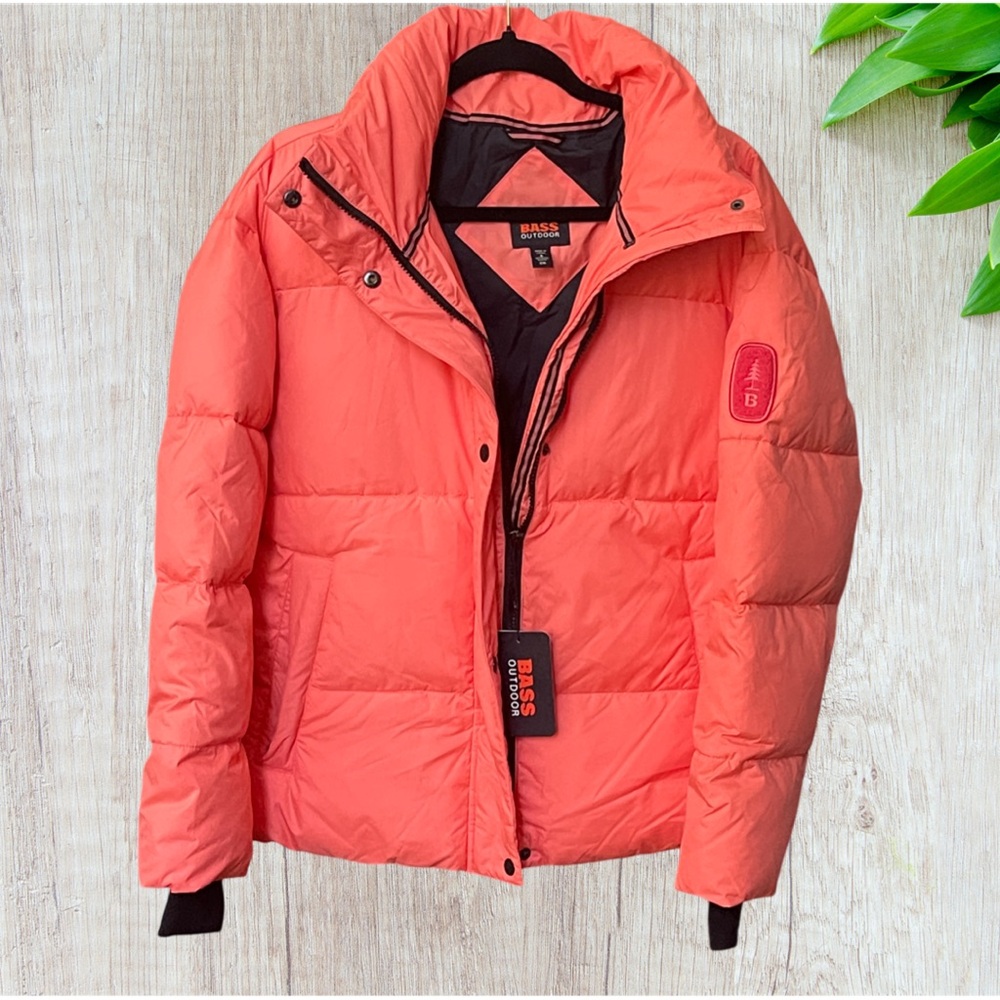 NWT BASS ORANGE PUFF JACKET - (read measurements.) Fits like a large.